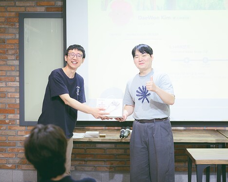 기여자 인터뷰