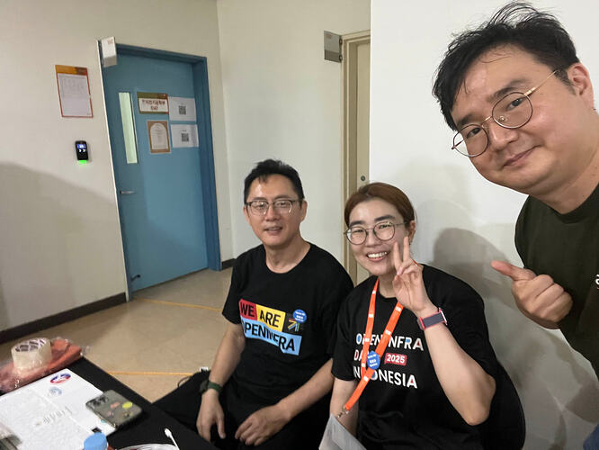 윤경화님) 파이콘 오픈인프라 부스